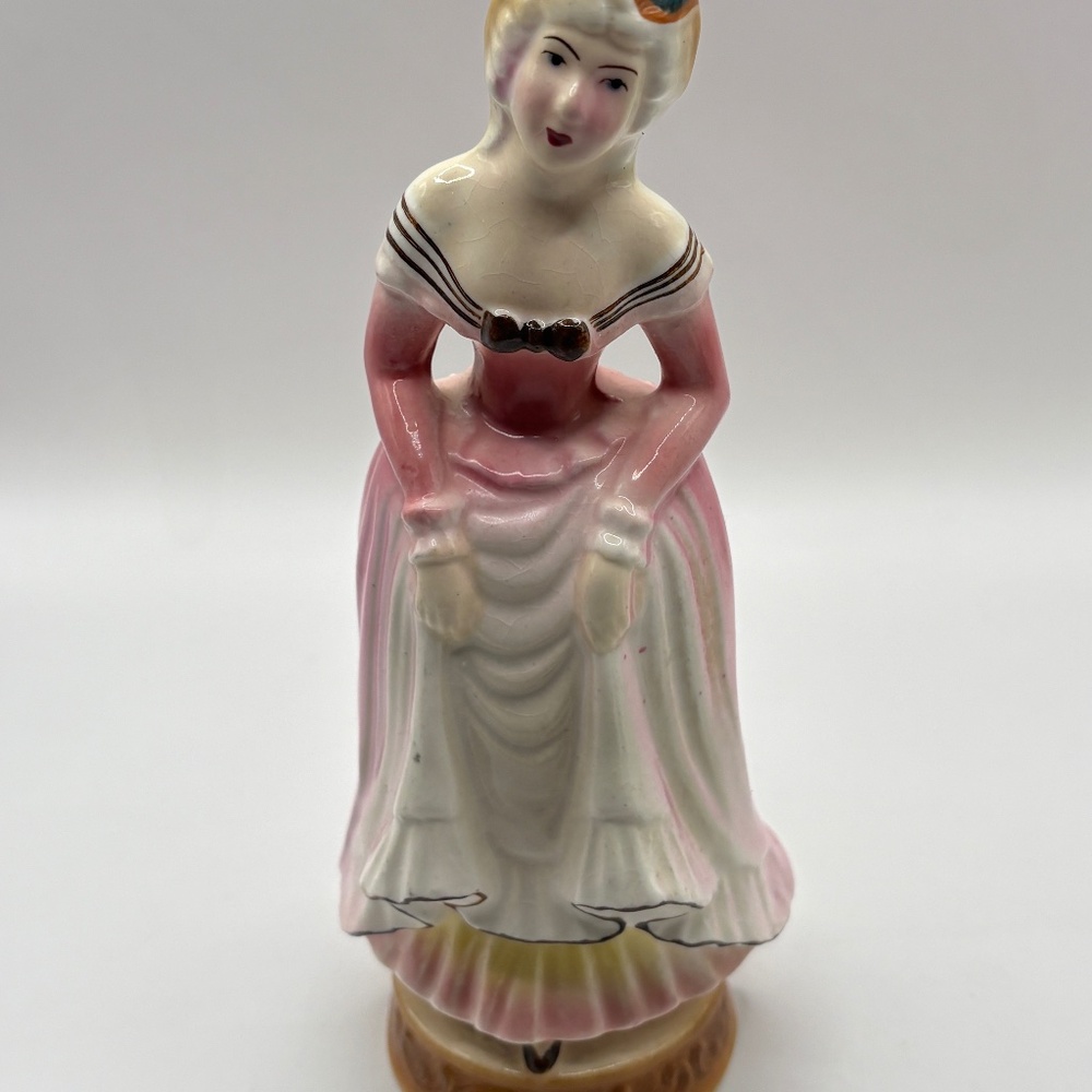 Vintage Occupied Japan Victorian Lady Figurine 1020